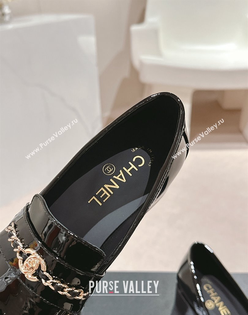 Chanel Patent Calfskin Loafers with Chain Black 2024 CH101705 (MD-241017024)