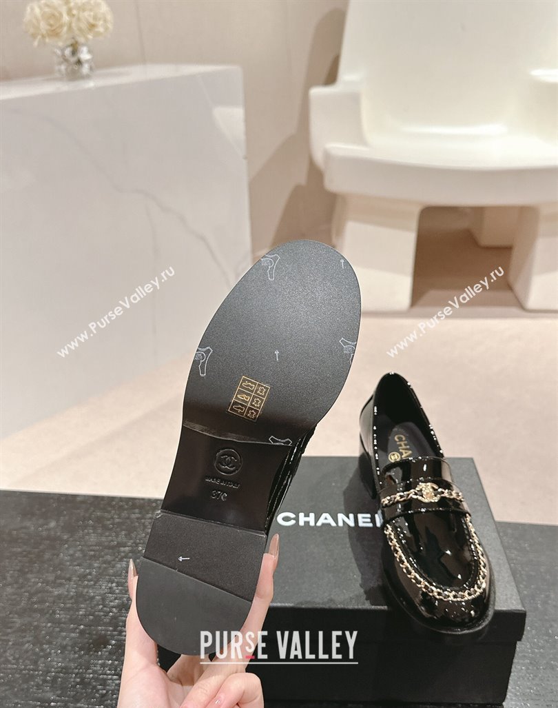 Chanel Patent Calfskin Loafers with Chain Black 2024 CH101705 (MD-241017024)