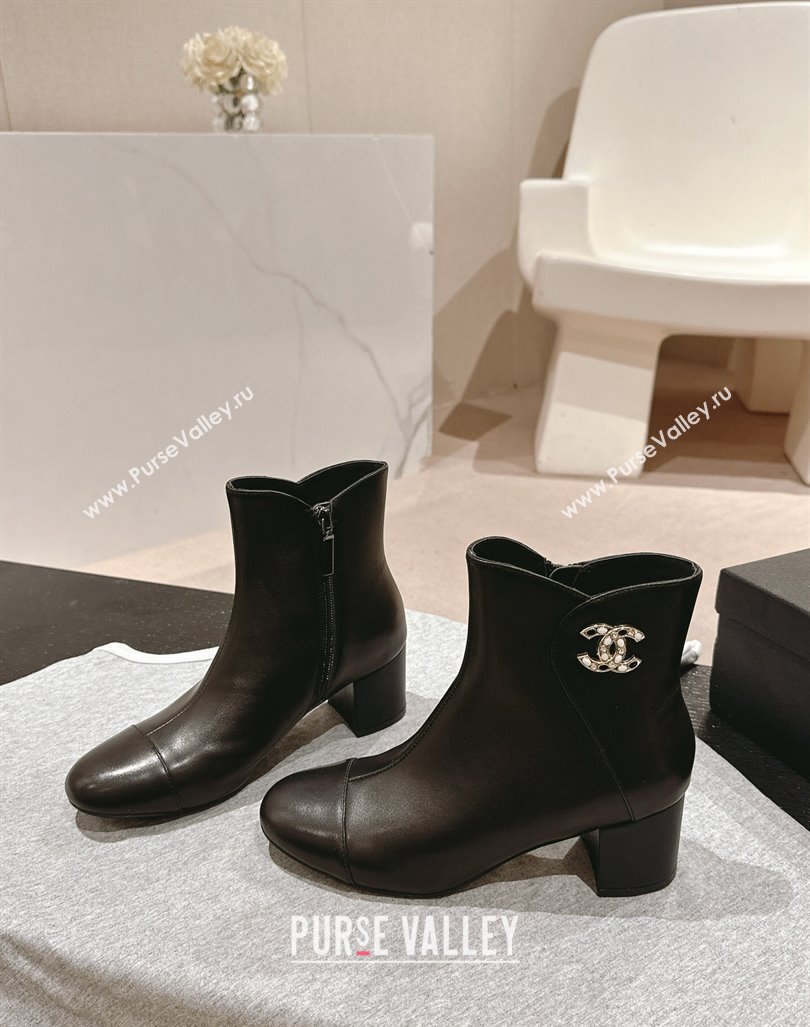 Chanel Calfskin Ankle Boots with Stone CC Black 2024 CH101612 (MD-241016047)