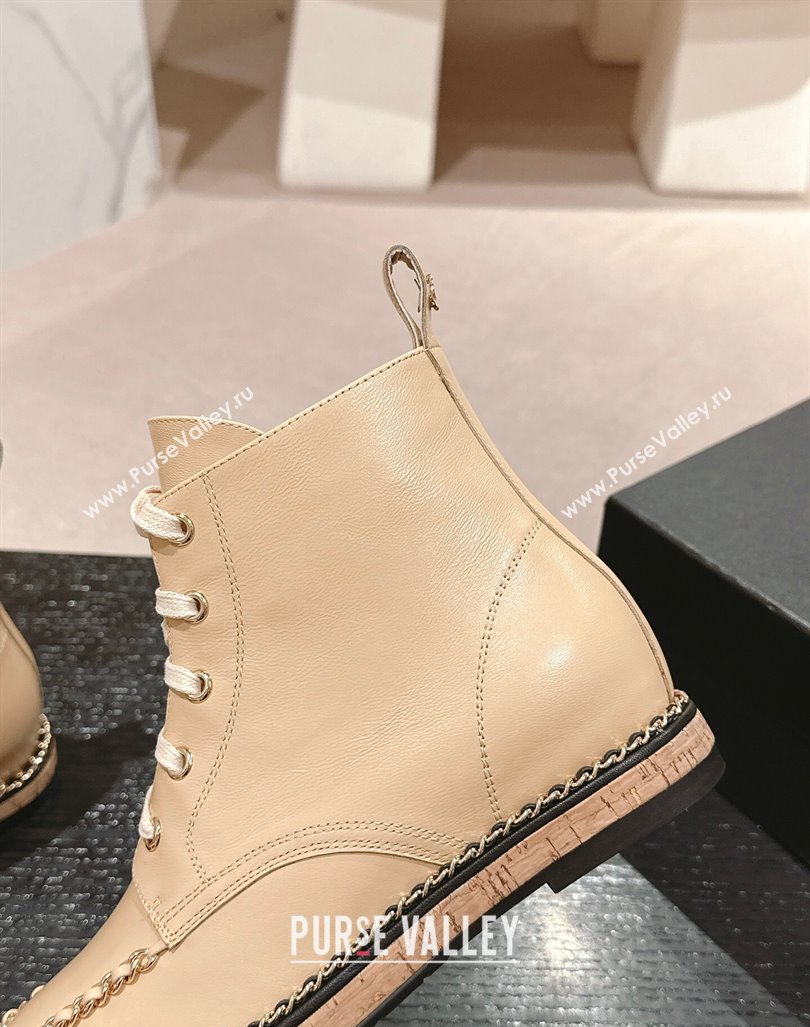 Chanel Calfskin Wood lace-up Ankle Boots with Chain Beige 2024 CH101613 (MD-241016049)