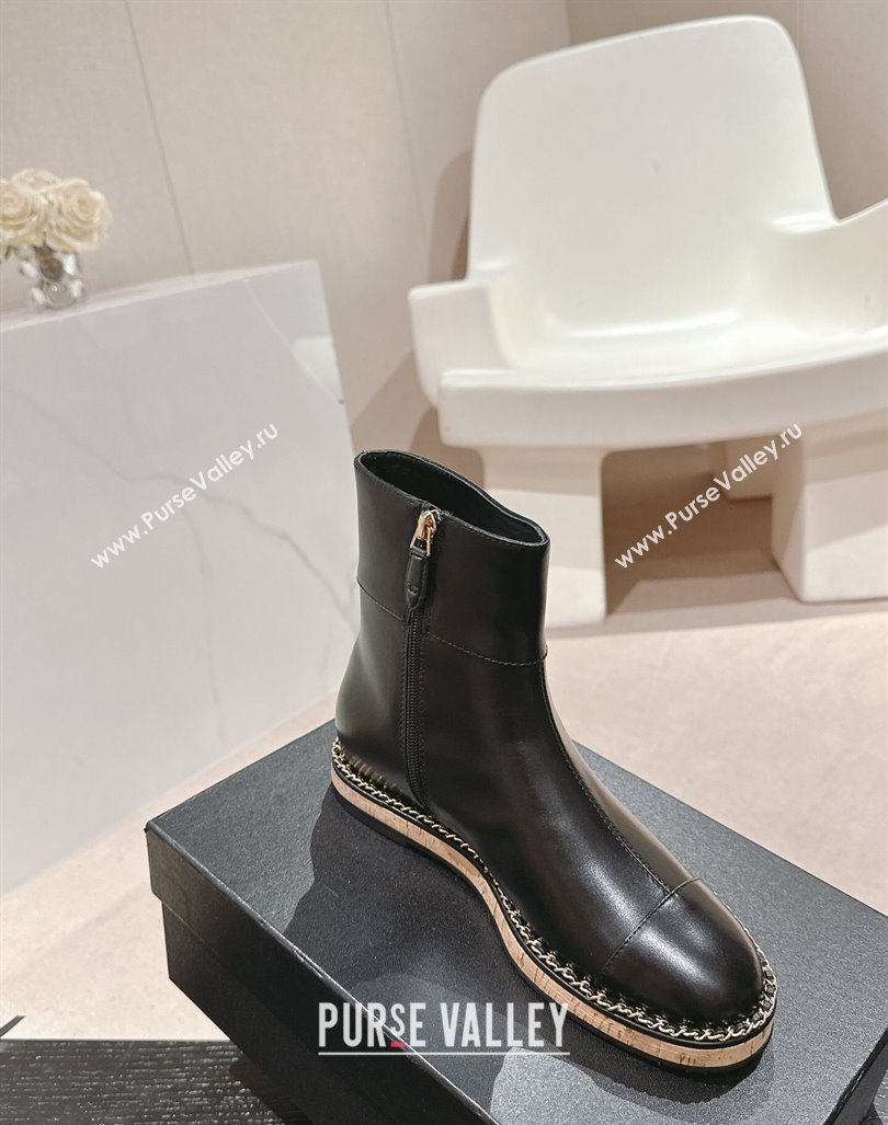 Chanel Calfskin Wood Ankle Boots with Chain Black 2024 CH101614 (MD-241016054)