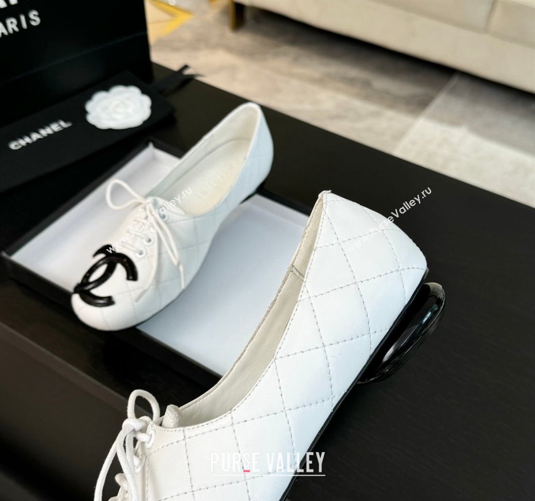 Chanel Calfskin Laced-up Loafers White 2024 CH101508 (MD-241015105)