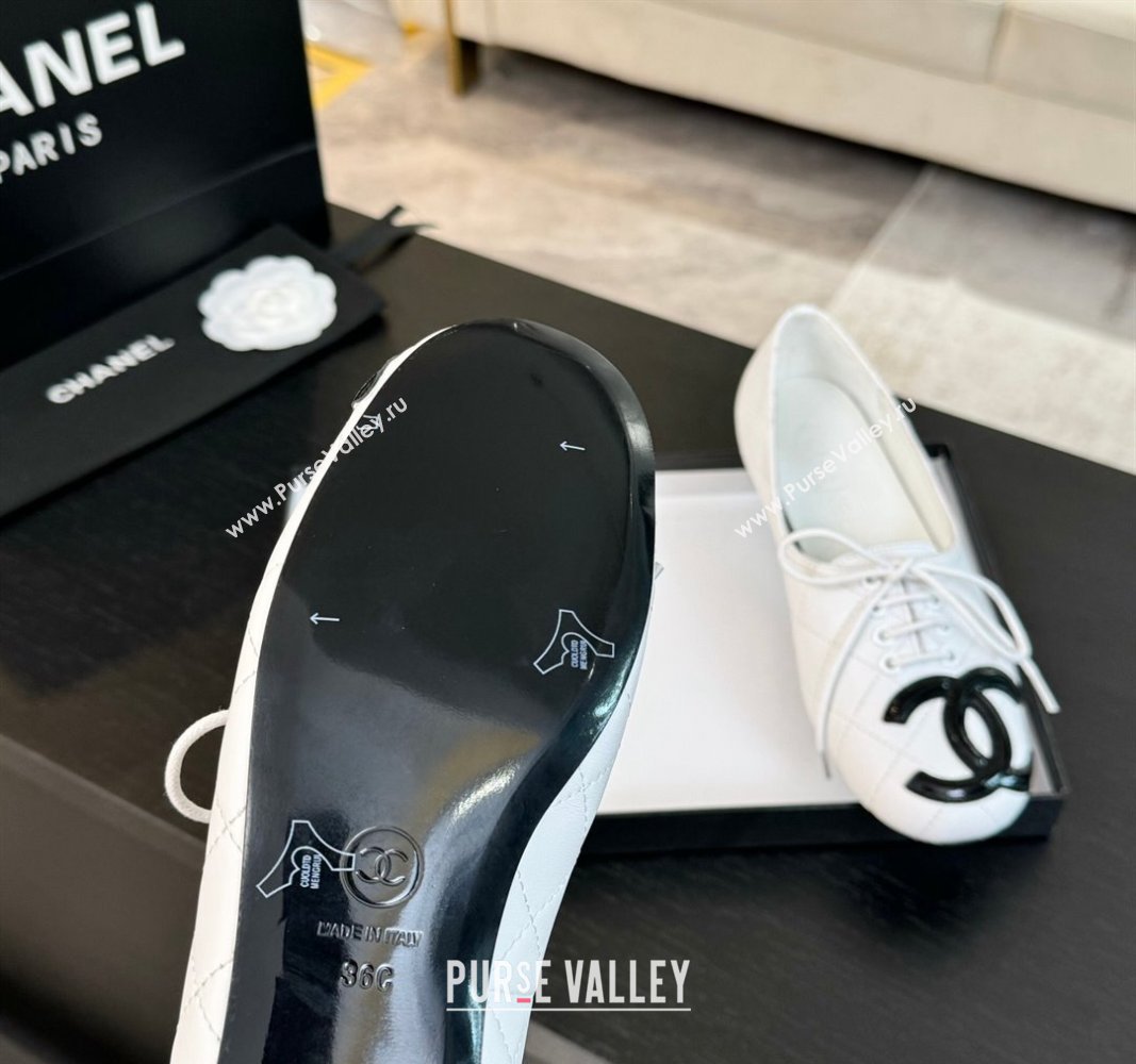 Chanel Calfskin Laced-up Loafers White 2024 CH101508 (MD-241015105)