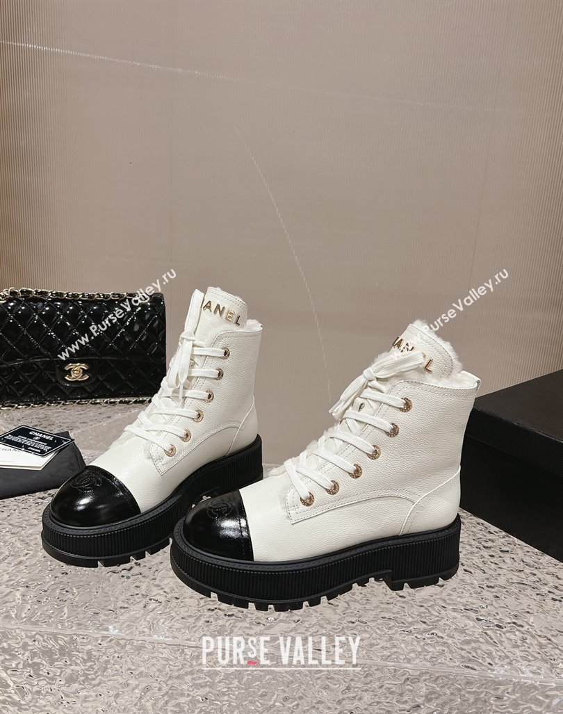 Chanel Calfskin and Wool Lace-up Platform Ankle Boots 5cm White 2024 CH090905 (MD-241015111)