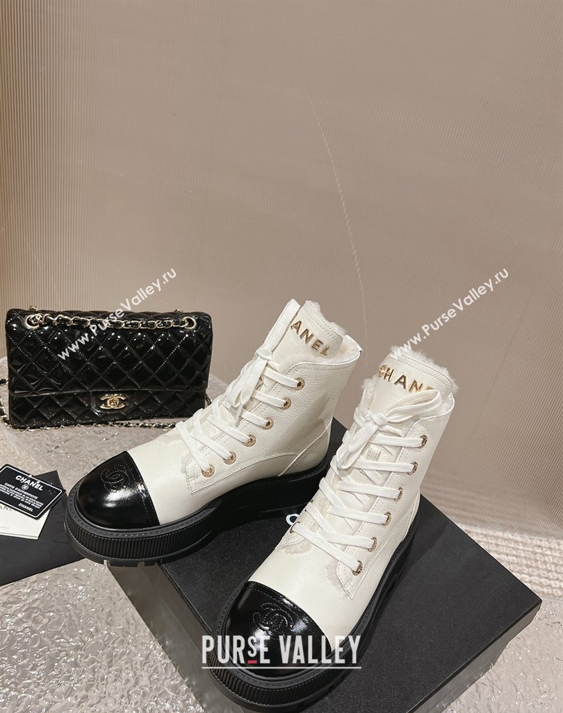 Chanel Calfskin and Wool Lace-up Platform Ankle Boots 5cm White 2024 CH090905 (MD-241015111)