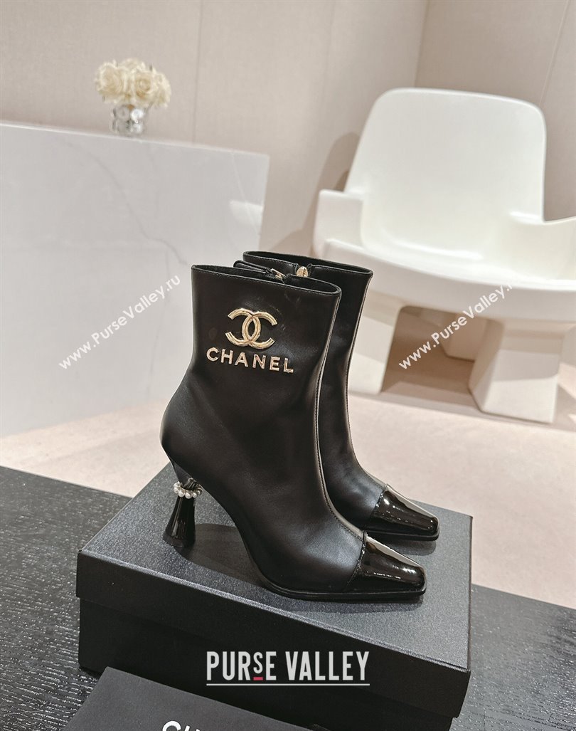 Chanel Calfskin Ankle Boots with Charms Buckle Strap Black 2024 CH101601 (MD-241016008)