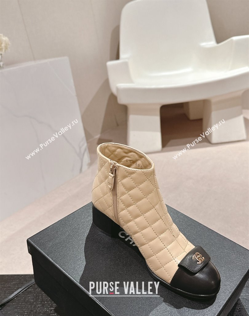 Chanel Quilted Calfskin Ankle Boots with Foldover CC Beige 2024 CH101605 (MD-241016026)