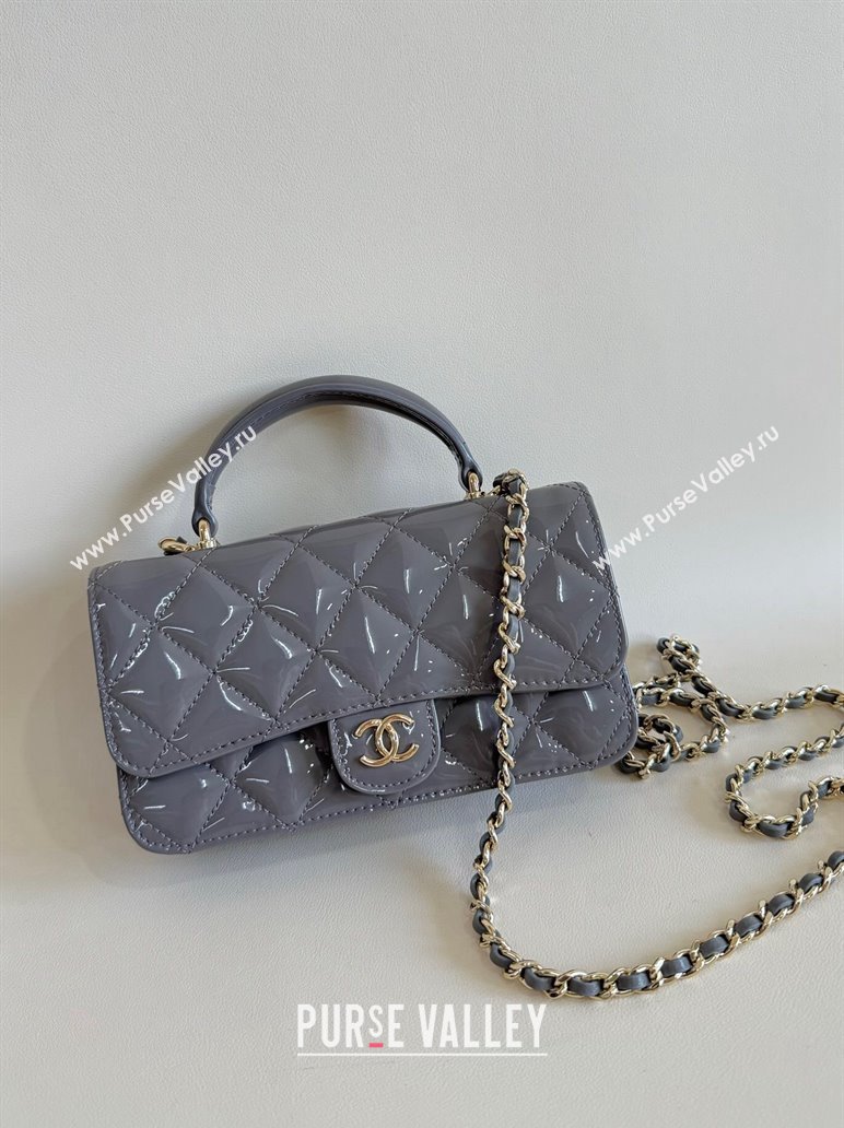 Chanel Patent Calfskin Flap Phone Holder with Chain AP3226 Grey 2024 (YD-241106032)