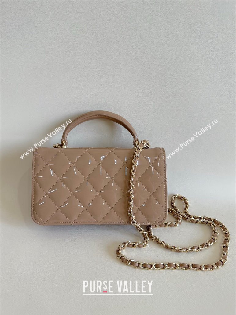 Chanel Patent Calfskin Flap Phone Holder with Chain AP3226 Beige 2024 (YD-241106033)