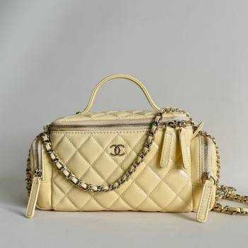 Chanel Shiny Crumpled Lambskin Vanity Case Bag with Pockets AS5222 Light Yellow 2024 TOP (YD-241106008)