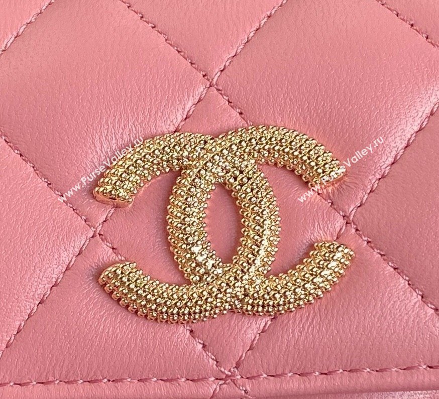 Chanel Lambskin Clutch with Chain AP4315 Light Pink 2024 (yezi-241106095)