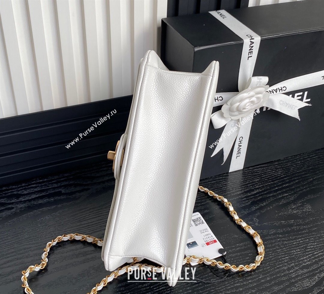 Chanel Grained Shiny Calfskin Small Flap Bag with Chain AS5186 White 2024 (yezi-241106075)