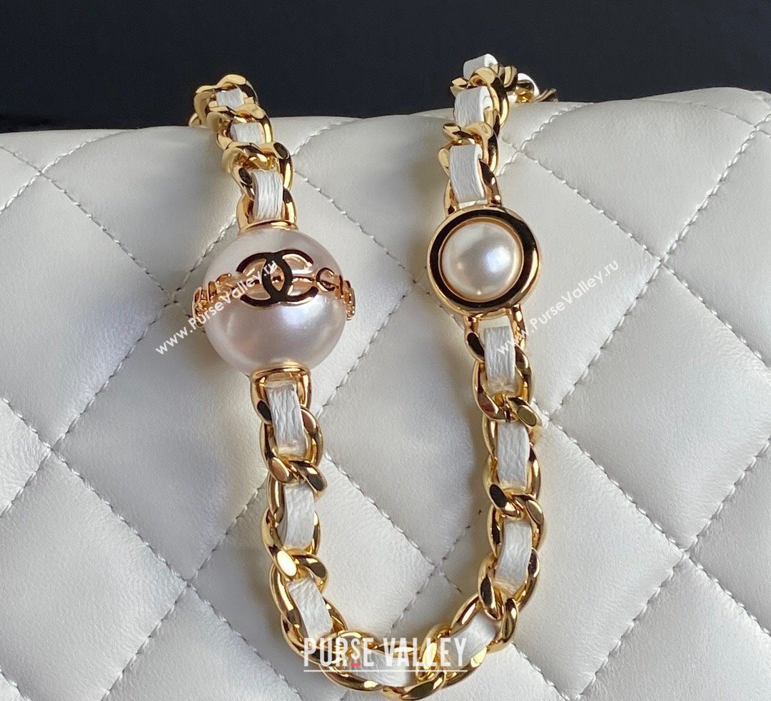 Chanel Shiny Lambskin Flap Phone Holder with Chain and Pearls AP4284 White 2024 (yezi-241106104)