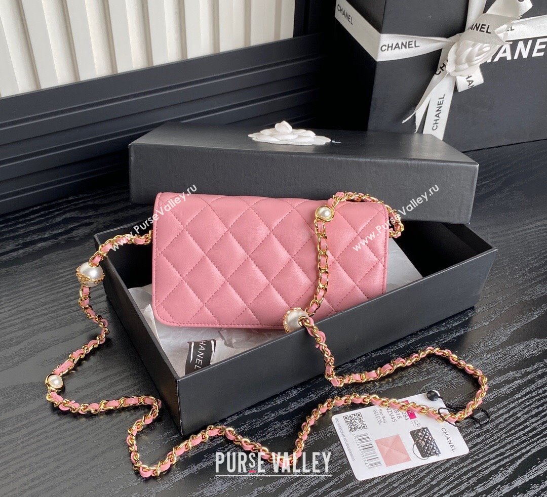 Chanel Shiny Lambskin Flap Phone Holder with Chain and Pearls AP4284 Pink 2024 (yezi-241106105)