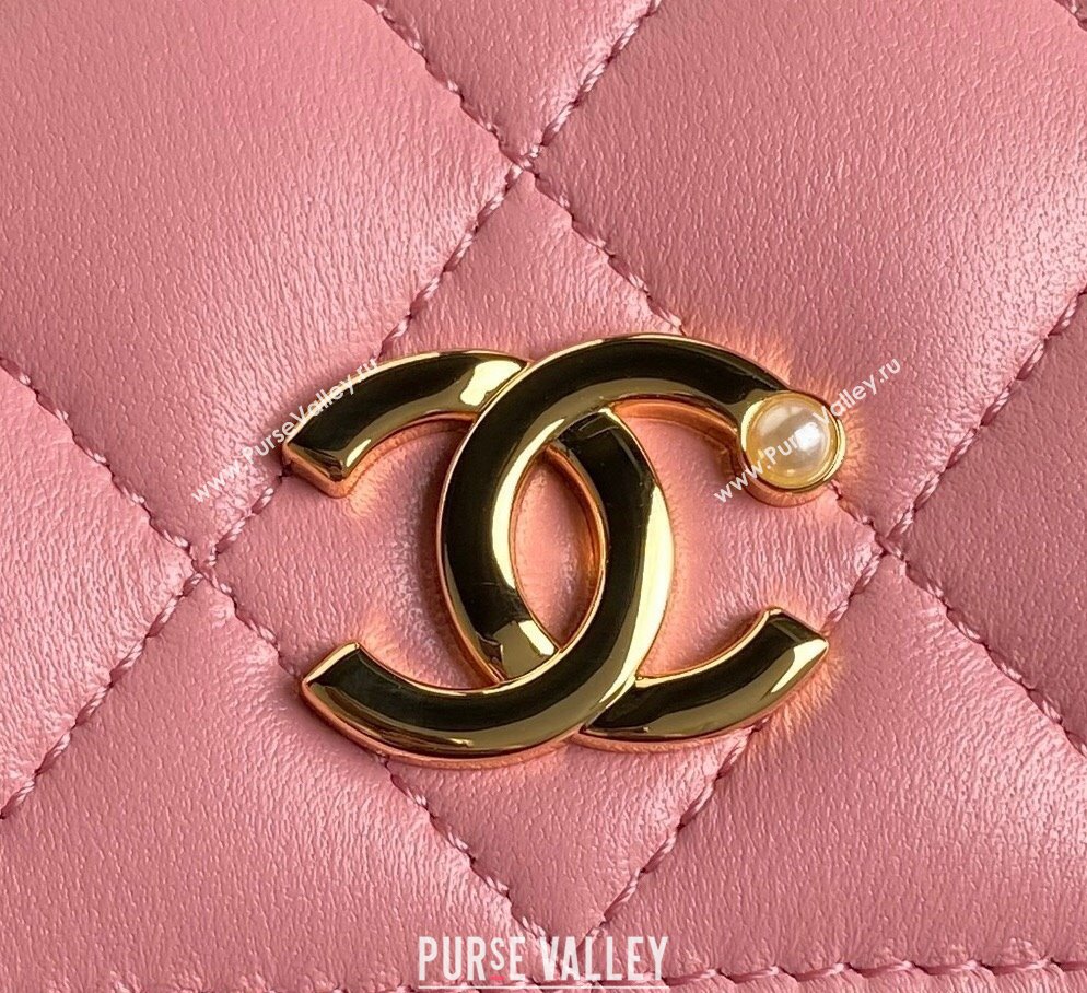 Chanel Shiny Lambskin Flap Phone Holder with Chain and Pearls AP4284 Pink 2024 (yezi-241106105)