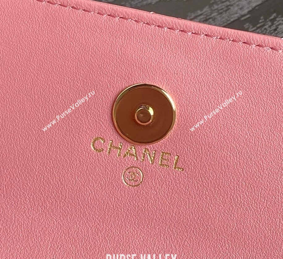 Chanel Shiny Lambskin Flap Phone Holder with Chain and Pearls AP4284 Pink 2024 (yezi-241106105)