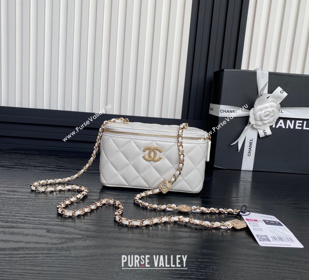 Chanel Lambskin Clutch with Chain AP4301 White 2024 (yezi-241106117)