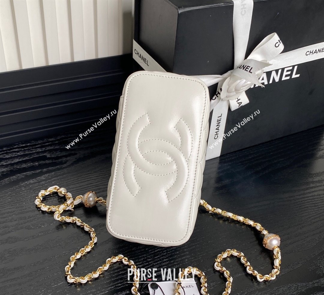 Chanel Lambskin Clutch with Chain and Pearls AP4285 White 2024 (yezi-241106121)