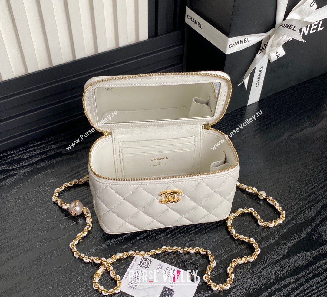 Chanel Lambskin Clutch with Chain and Pearls AP4285 White 2024 (yezi-241106121)