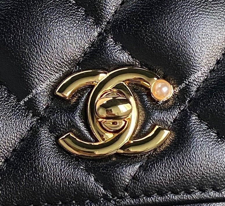 Chanel Shiny Lambskin Wallet on Chain WOC with Pearls AP4282 Black 2024 (yezi-241106122)