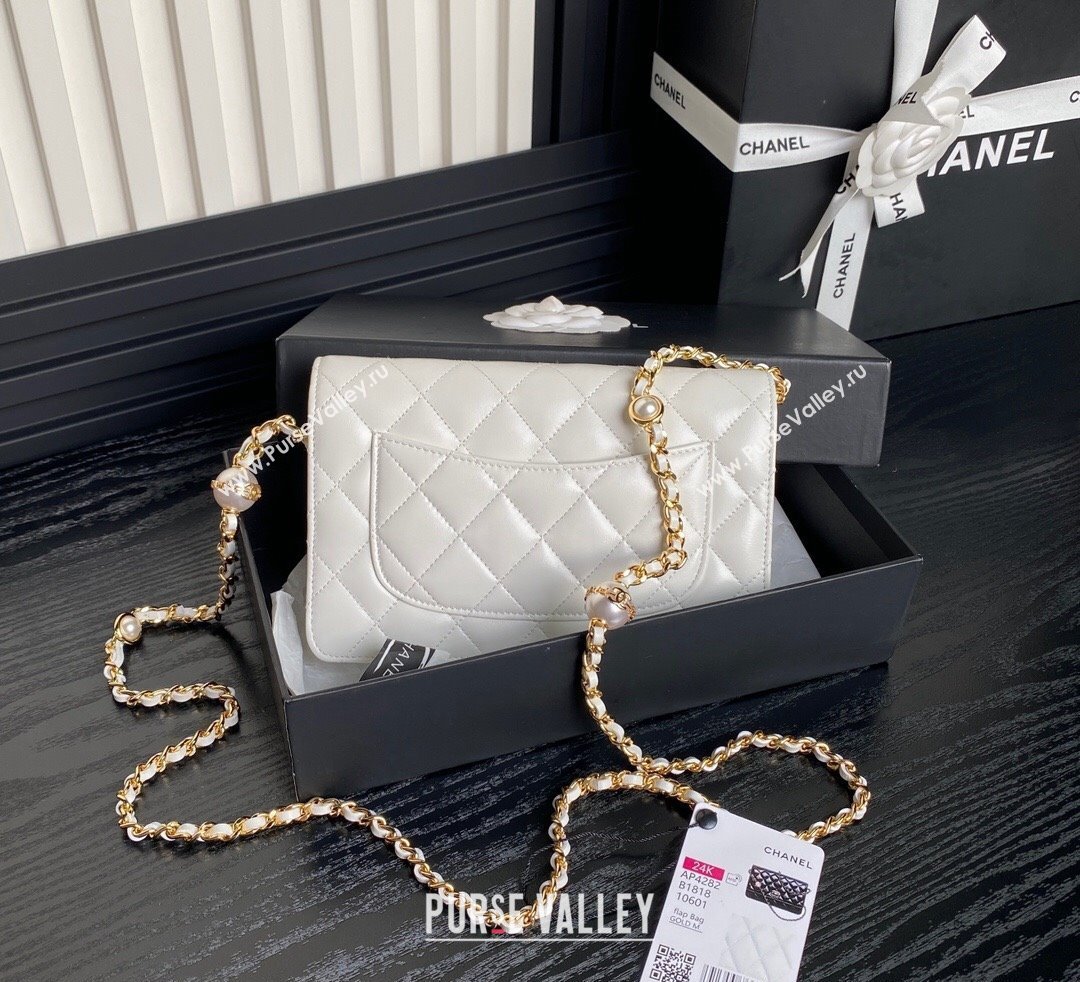 Chanel Shiny Lambskin Wallet on Chain WOC with Pearls AP4282 White 2024 (yezi-241106124)