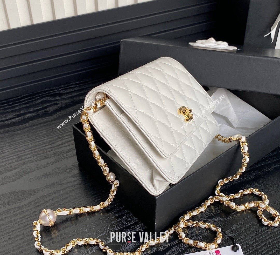 Chanel Shiny Lambskin Wallet on Chain WOC with Pearls AP4282 White 2024 (yezi-241106124)