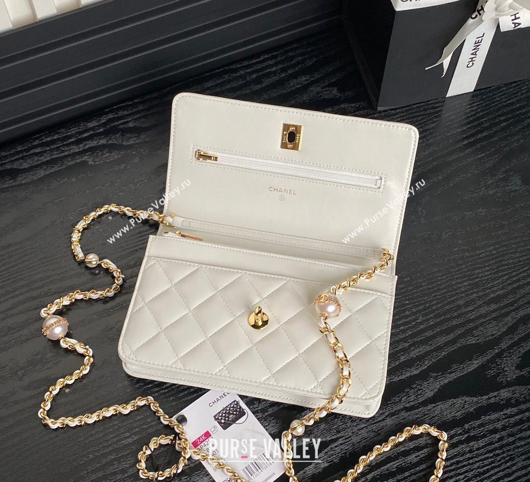 Chanel Shiny Lambskin Wallet on Chain WOC with Pearls AP4282 White 2024 (yezi-241106124)