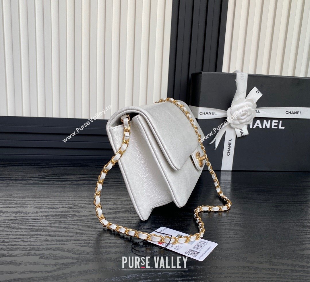 Chanel Grained Shiny Calfskin Maxi Clutch Bag with Chain AS5182 White 2024 (yezi-241106085)