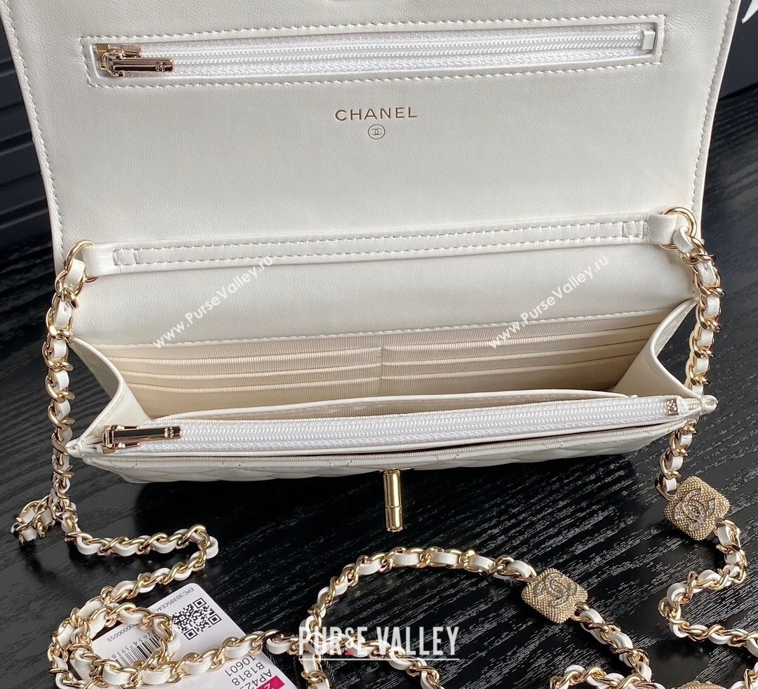 Chanel Lambskin Wallet on Chain WOC AP4299 White 2024 (yezi-241106128)