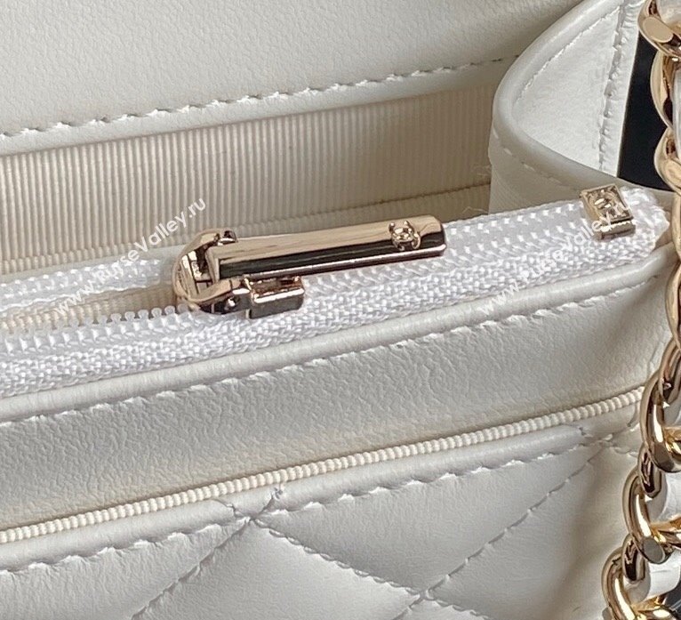 Chanel Lambskin Wallet on Chain WOC AP4299 White 2024 (yezi-241106128)