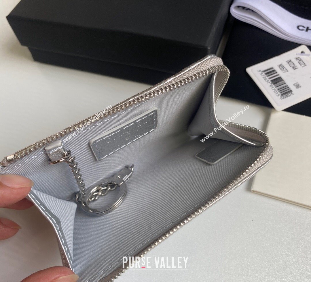 Chanel Metallic Calfskin Zip Card Holder Wallet Silver 2024 AP0221 (yezi-241107036)