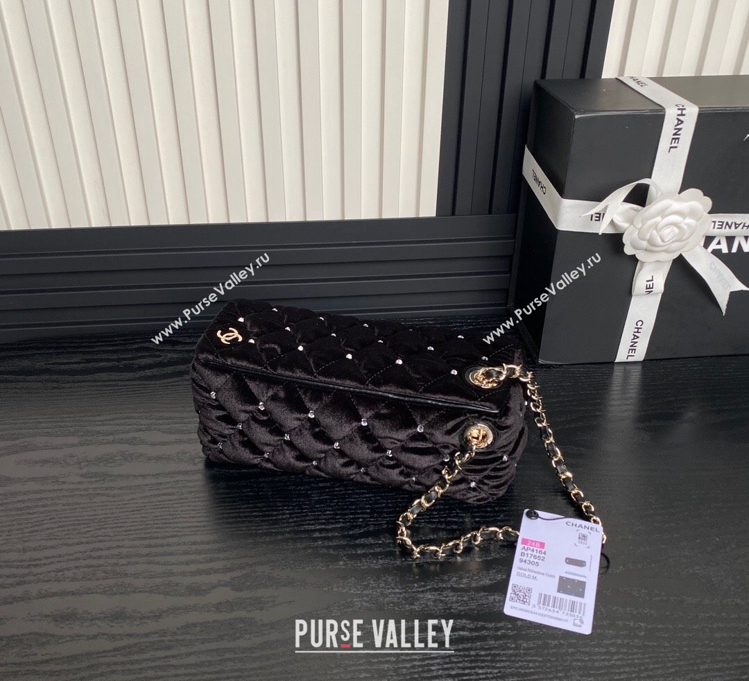 Chanel Velvet Strass Clutch with Chain AP4164 Black 2024 (yezi-241107044)