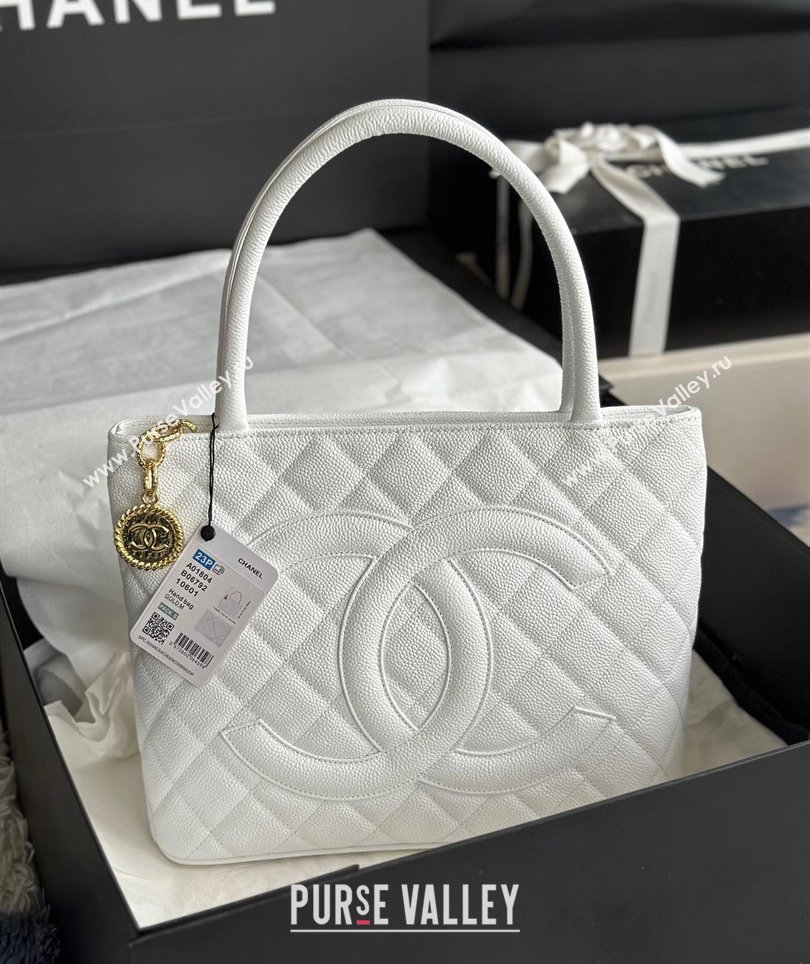 Chanel Grained Calfskin Vintage Top Handle bag White 2024 AS1804 (ssz-241107051)