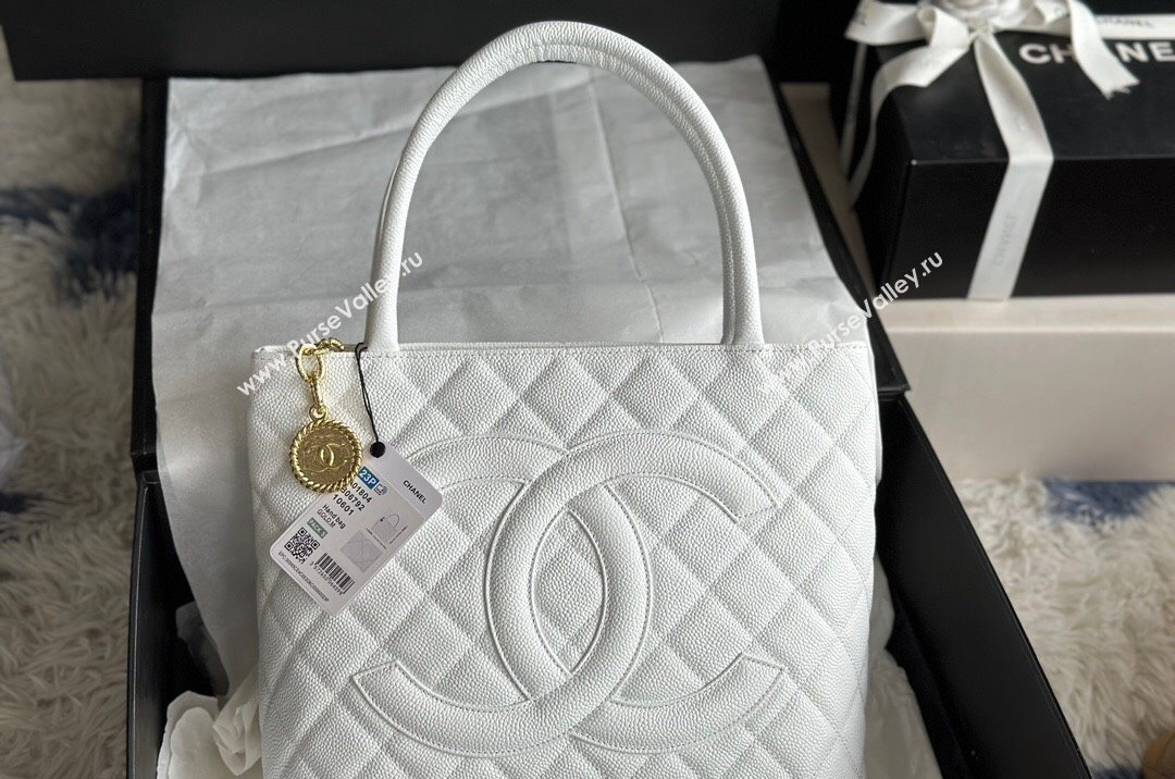 Chanel Grained Calfskin Vintage Top Handle bag White 2024 AS1804 (ssz-241107051)
