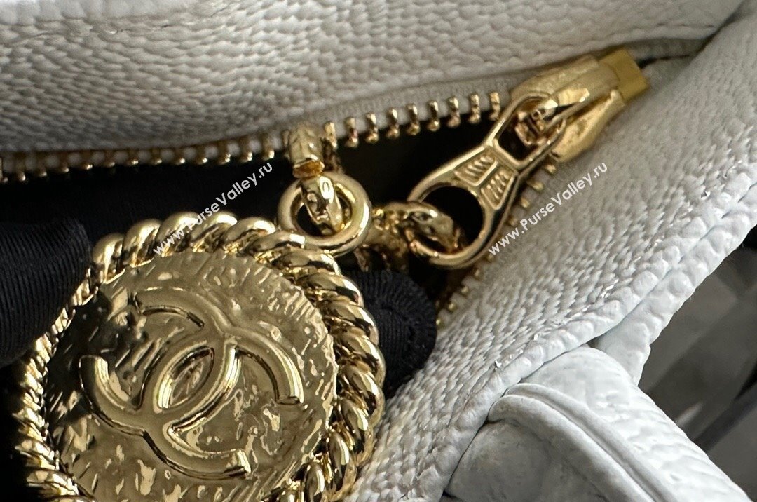 Chanel Grained Calfskin Vintage Top Handle bag White 2024 AS1804 (ssz-241107051)