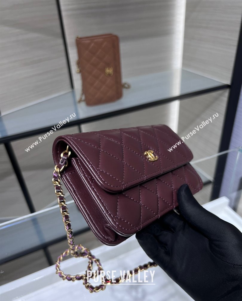 Chanel Lambskin Phone Holder with Chain and Gold-Tone Ball AP3071 Dark Burgundy 2024 (yezi-241107071)