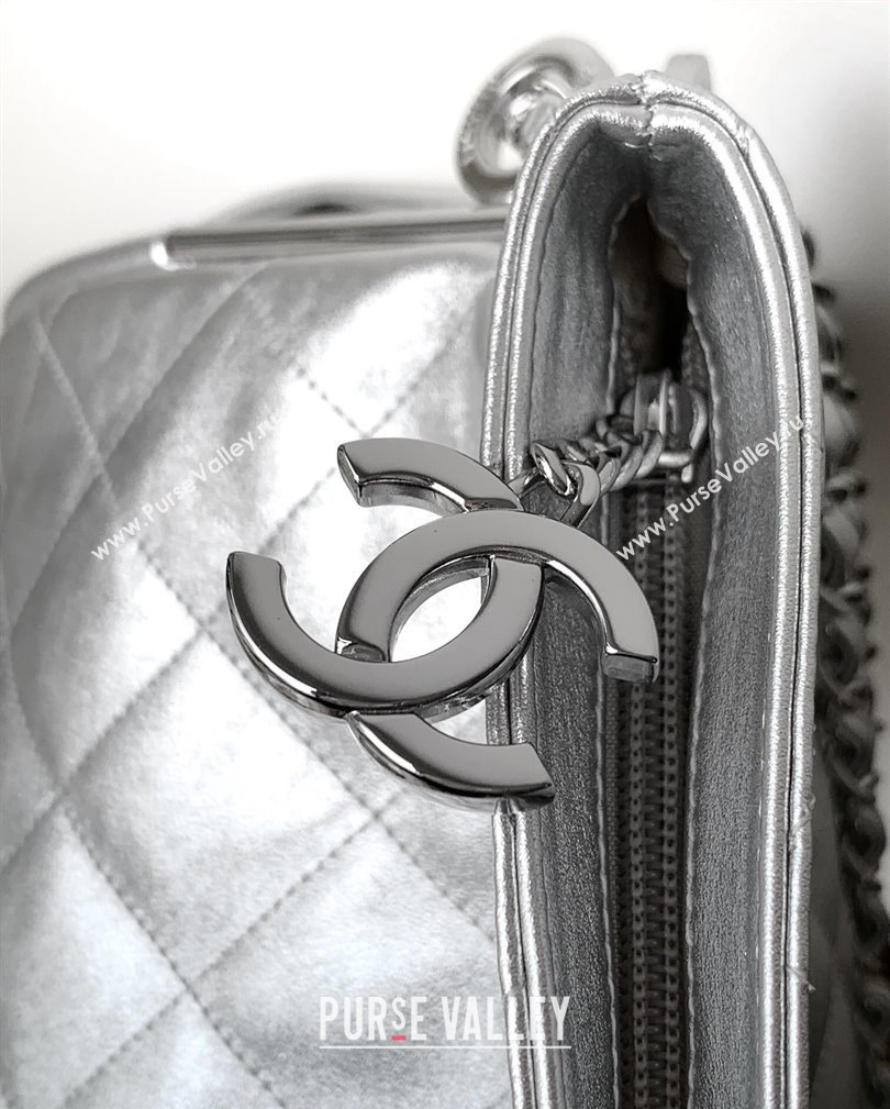 Chanel Lambskin Large Hobo bag Silver 2024 CH110703 (yezi-241107085)