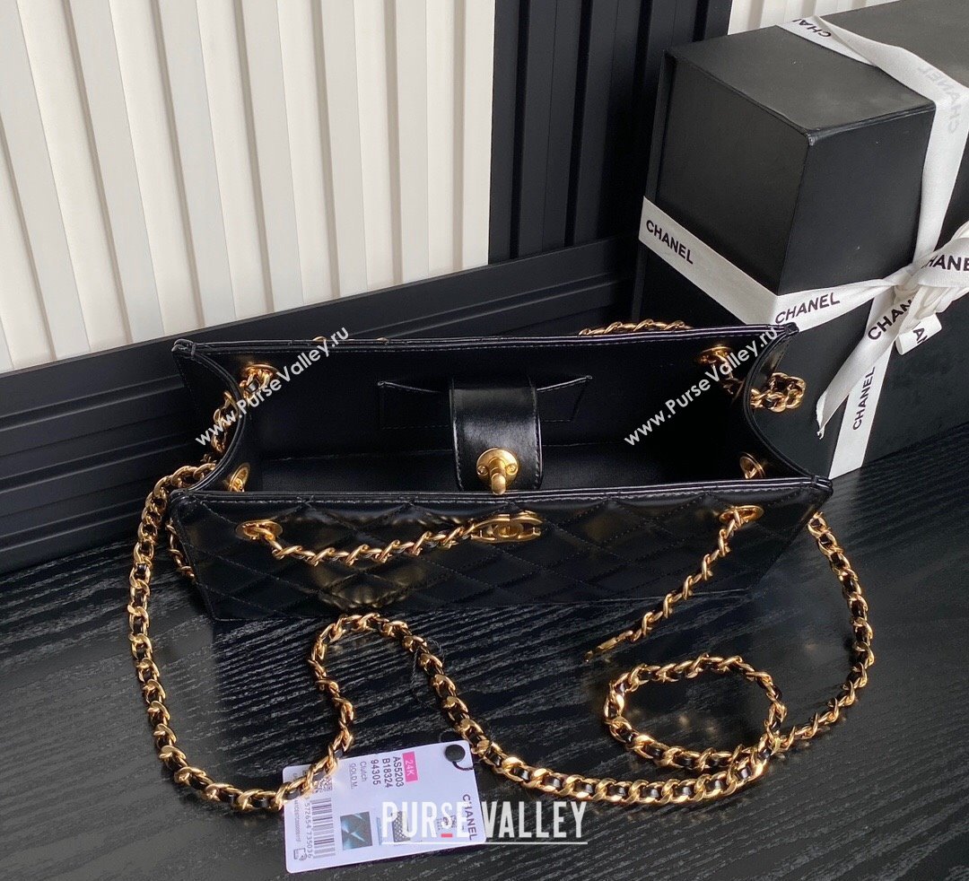 Chanel Shiny Lambskin Clutch with CC Stud Chain Black 2024 AS5203 (yezi-241107118)