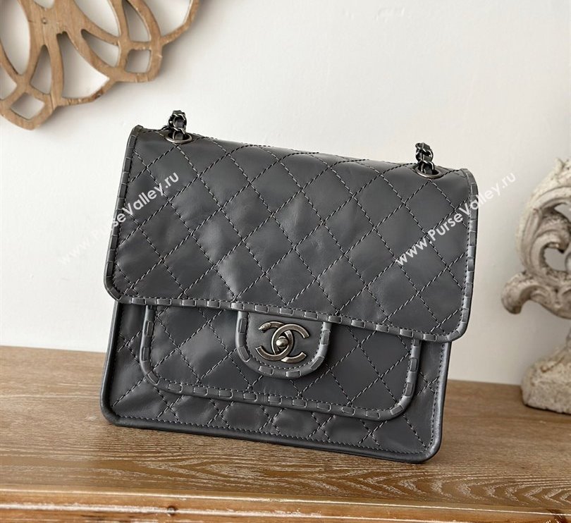 Chanel Vintage Calfskin Flap Bag Grey 2024 AS2225 (yezi-241107094)