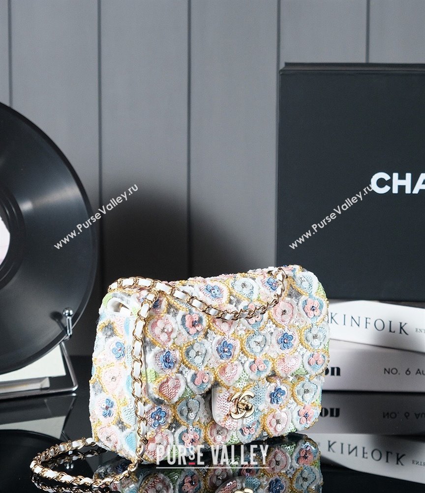 Chanel Embroidered Satin Sequins Classic Mini Flap Bag with Bloom A69900 White (yezi-241107103)