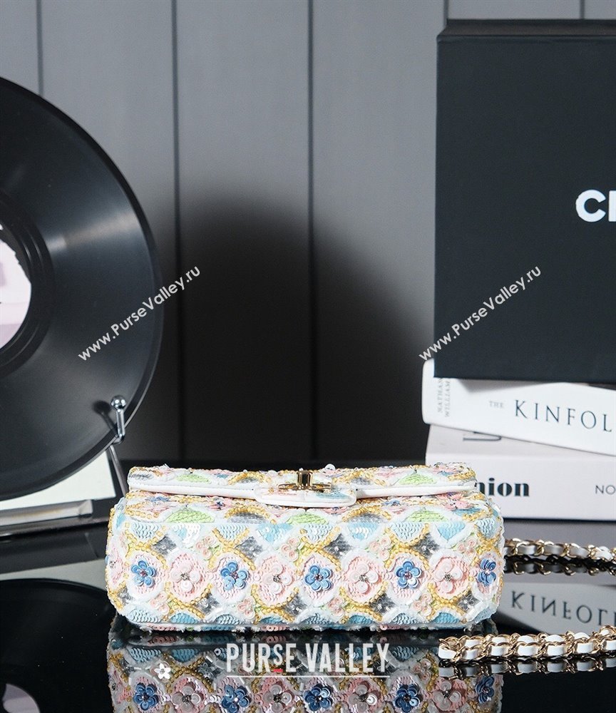 Chanel Embroidered Satin Sequins Classic Mini Flap Bag with Bloom A69900 White (yezi-241107103)