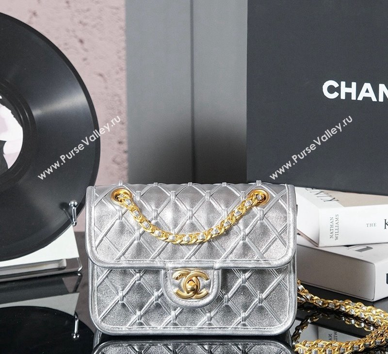 Chanel Woven Quilted Calfskin Mini Flap Bag Silver 2024 (yezi-241107110)