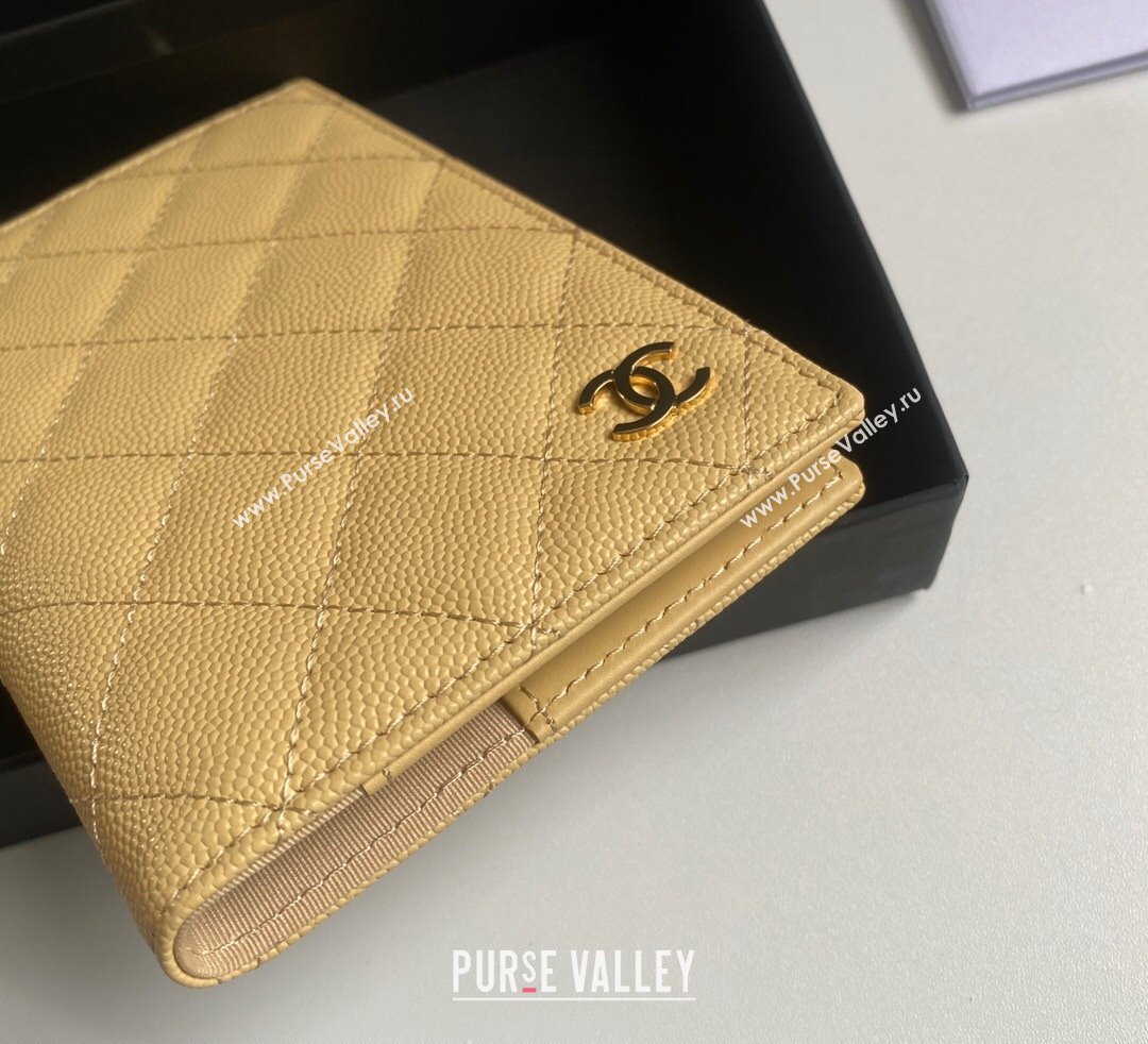 Chanel Grained Calfskin Passport Cover Yellow 2024 A80385 (yezi-241107086)