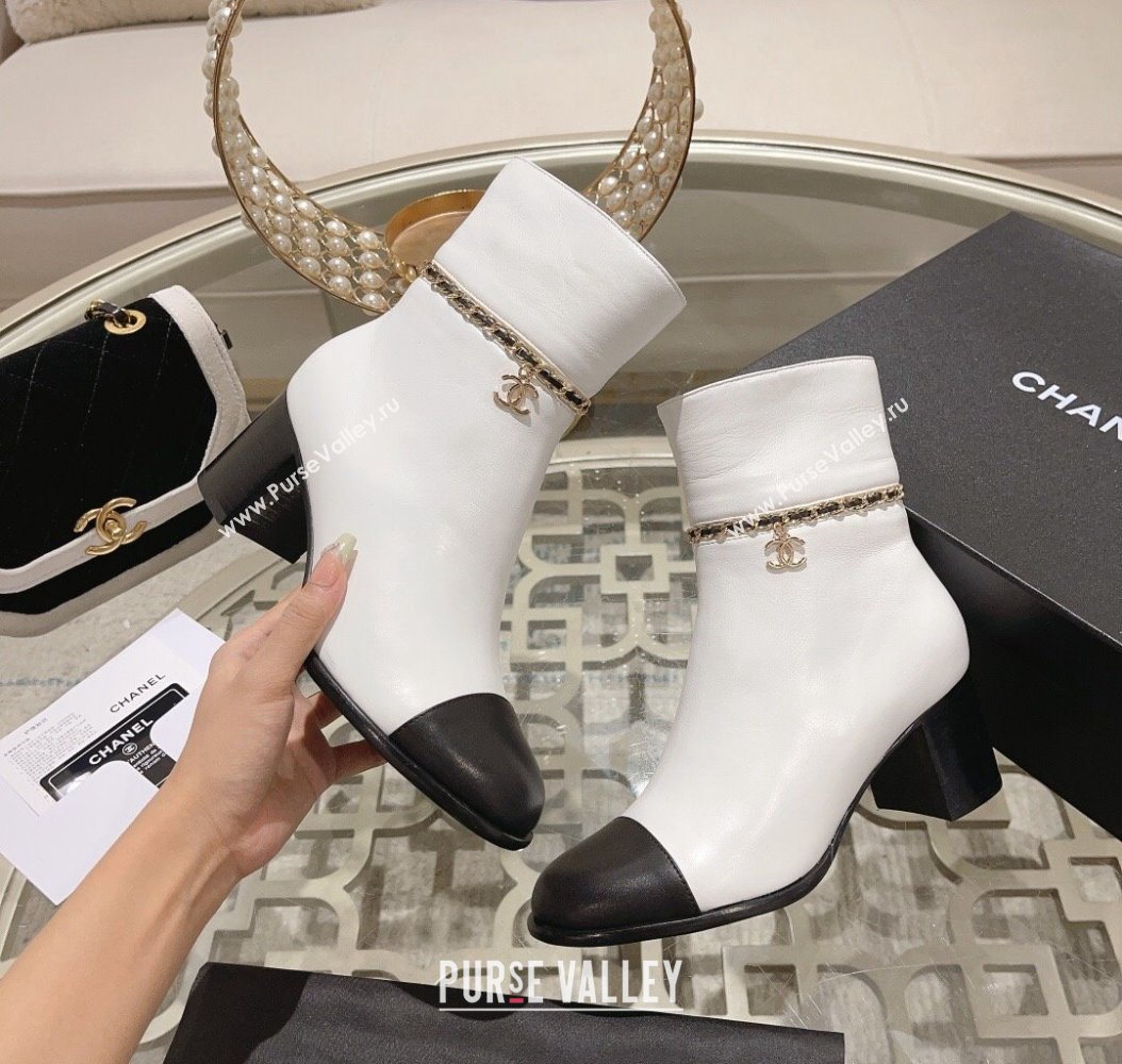 Chanel Calfskin Leather Heel Ankle Boots with Chain White 2024 CH112007 (MD-241120052)