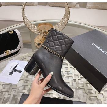 Chanel Quilted Calfskin Heel Ankle Boots with Chain Black 2024 CH112007 (MD-241120054)