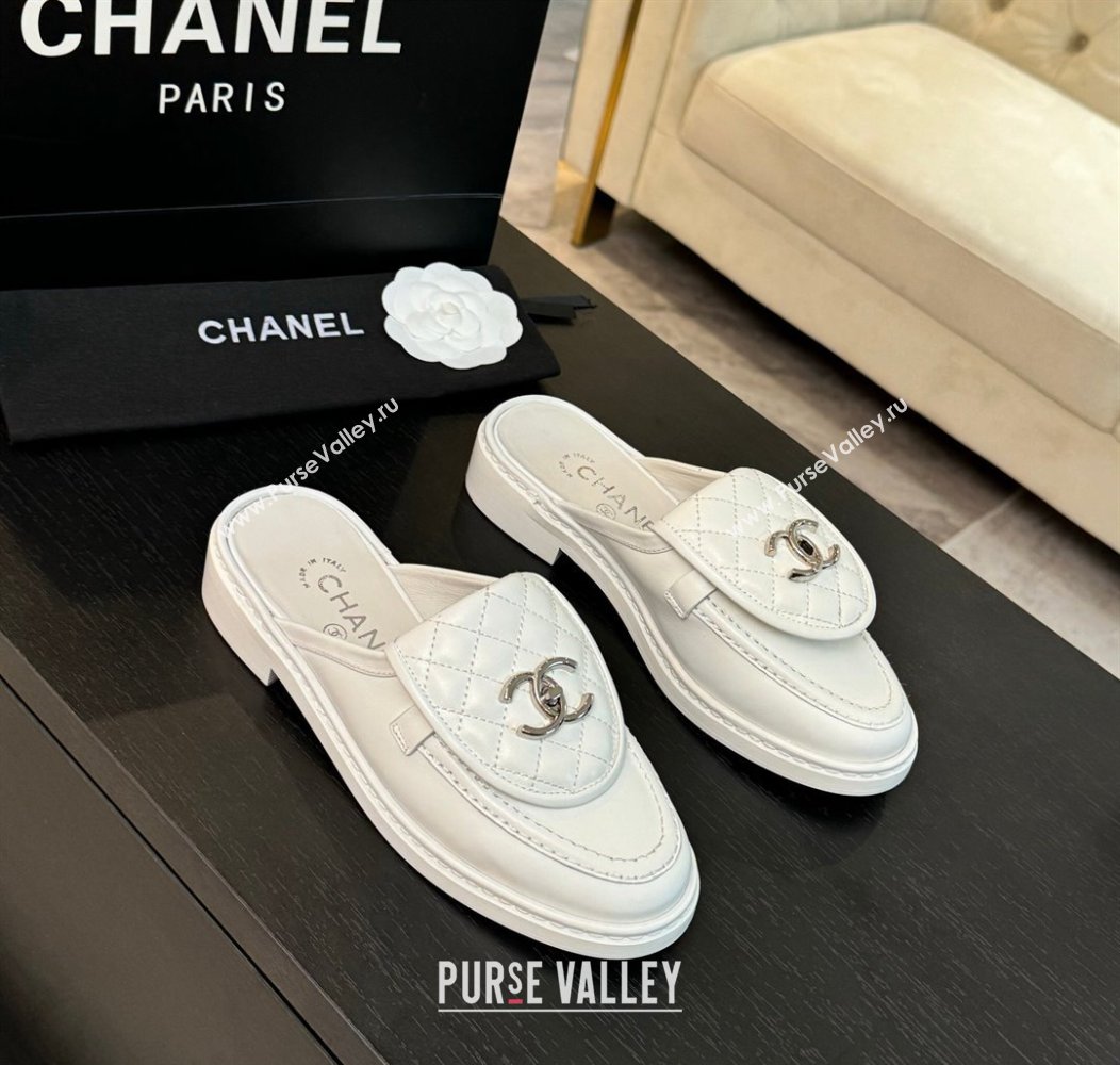 Chanel Calfskin Flat Mules with Quilted CC Foldover G45474 White2 2024 (MD-241120062)