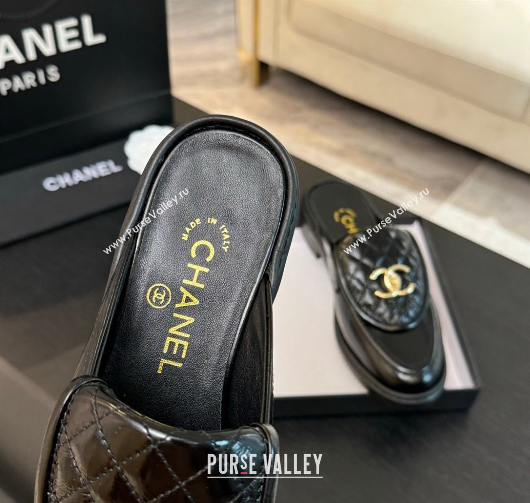 Chanel Crinkled Calfskin Flat Mules with Quilted CC Foldover G45474 Black 2024 (MD-241120071)