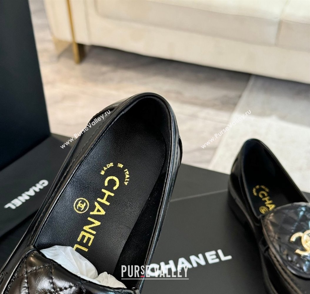 Chanel Calfskin Flat Loafers with Quilted CC Foldover G45474 Black 2024 (MD-241120073)