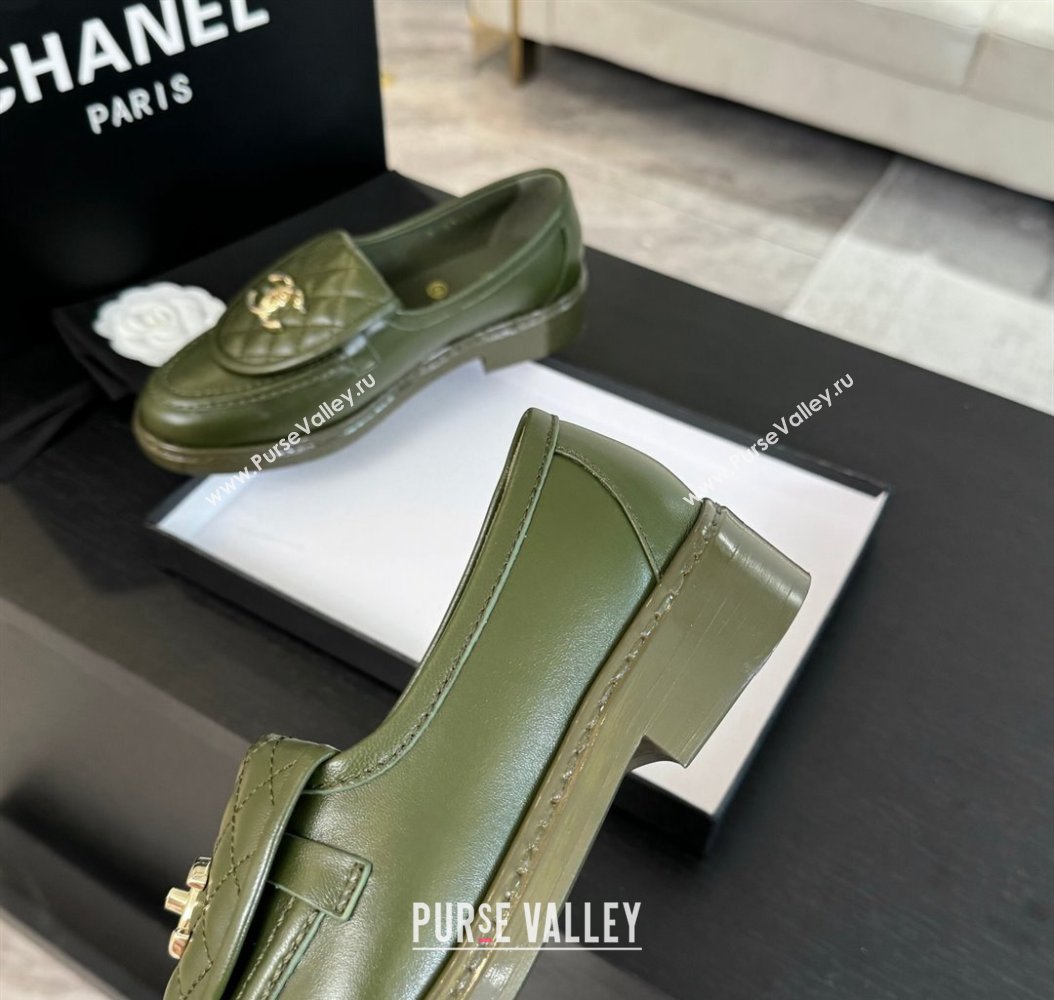 Chanel Calfskin Flat Loafers with Quilted CC Foldover G45474 Green 2024 (MD-241120077)