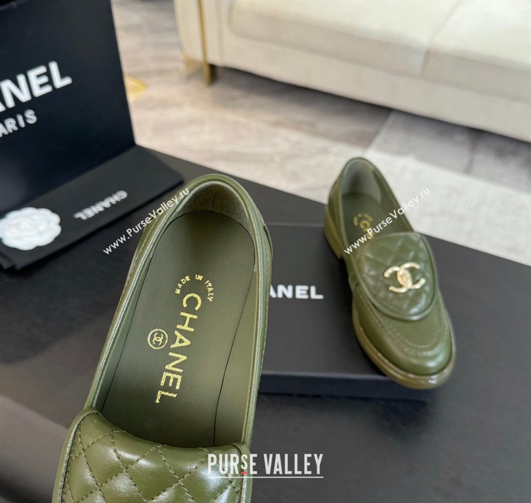 Chanel Calfskin Flat Loafers with Quilted CC Foldover G45474 Green 2024 (MD-241120077)